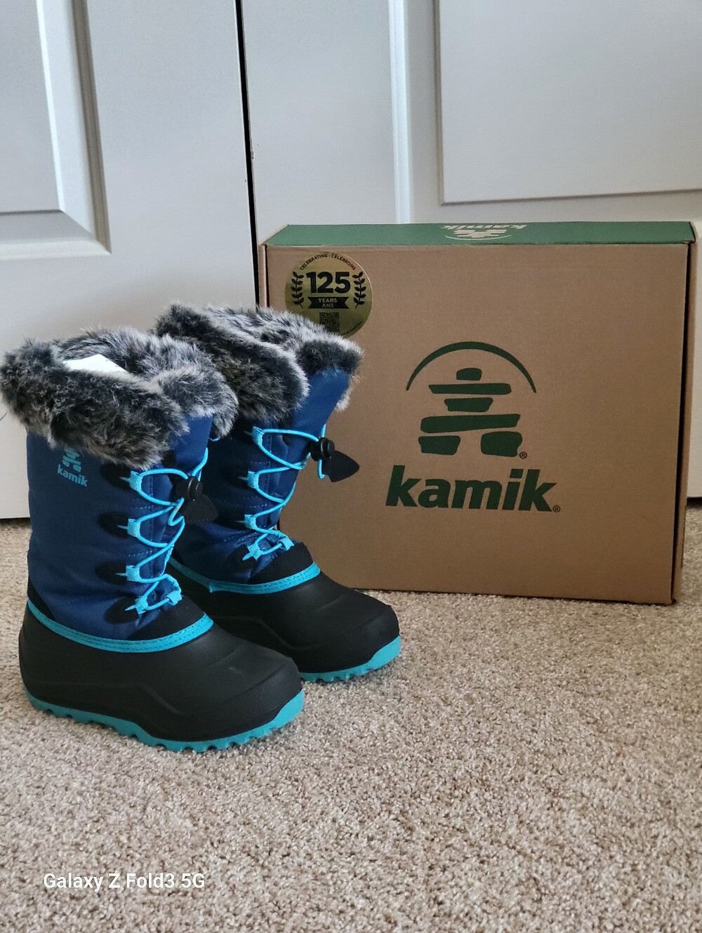 ♥️EUC♥️ Kamik Girls' Snow Angel Waterproof Snow Boots